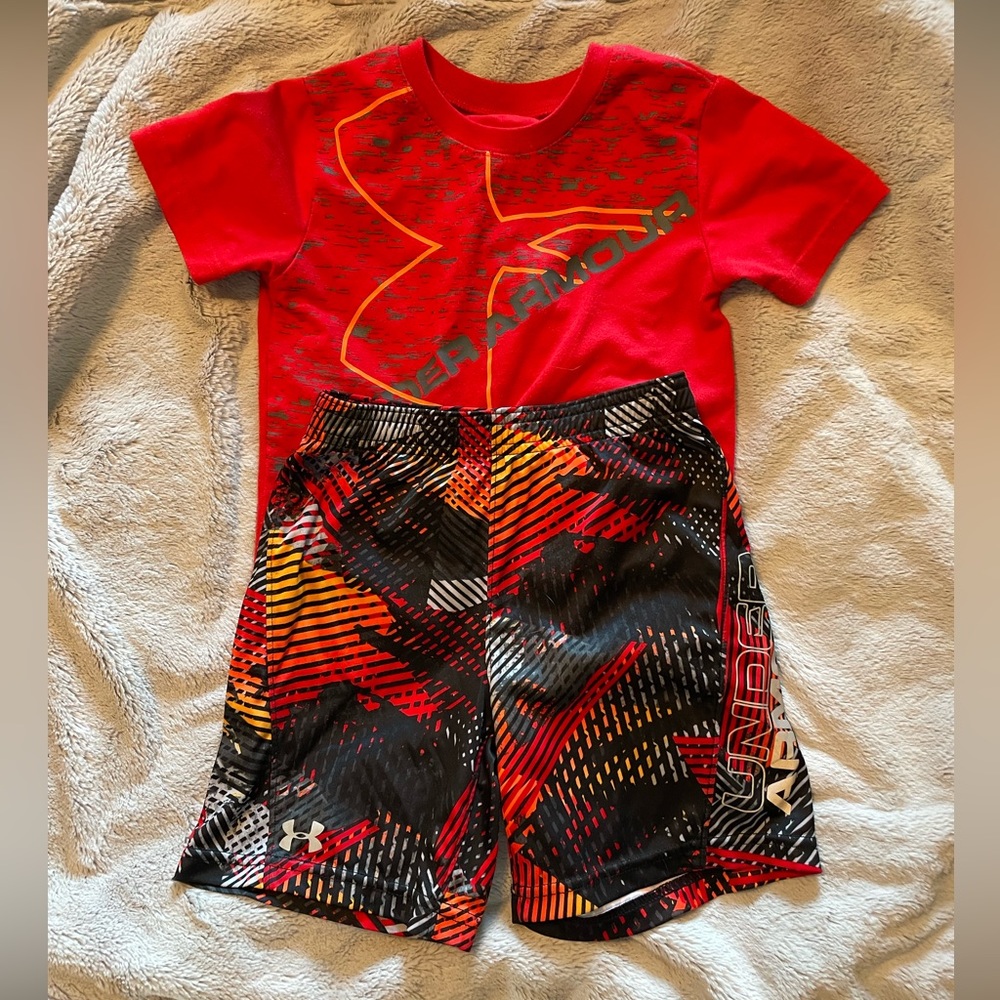 Boys Under Armour shorts set